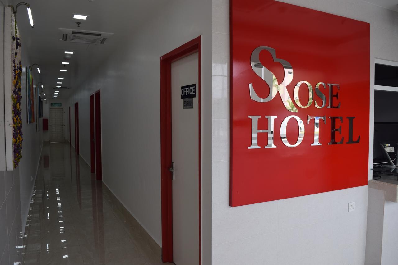 S Rose Hotel Sepang Eksteriør bilde