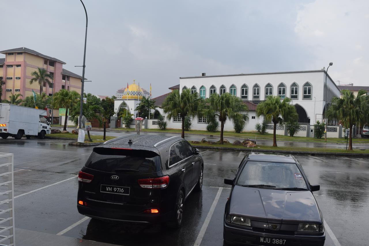 S Rose Hotel Sepang Eksteriør bilde