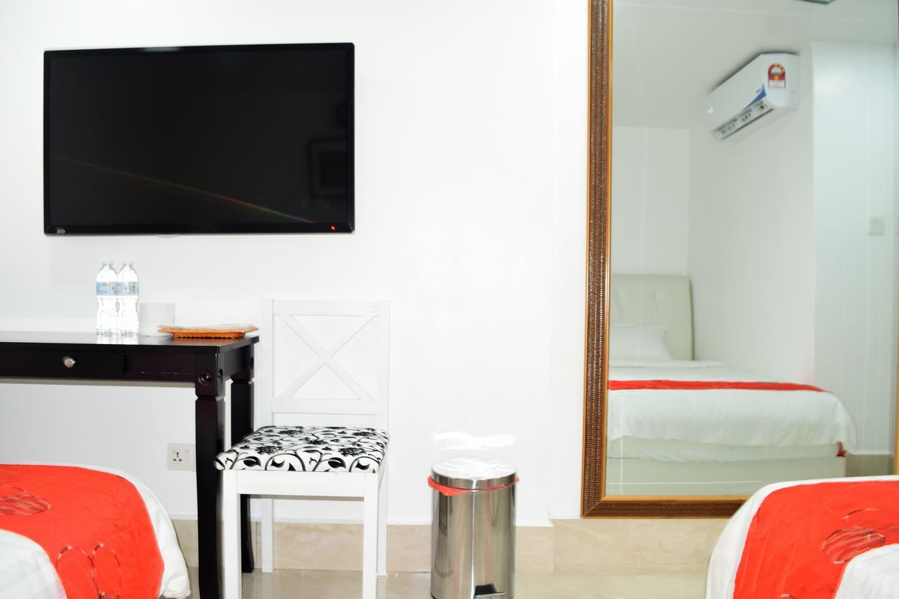 S Rose Hotel Sepang Eksteriør bilde